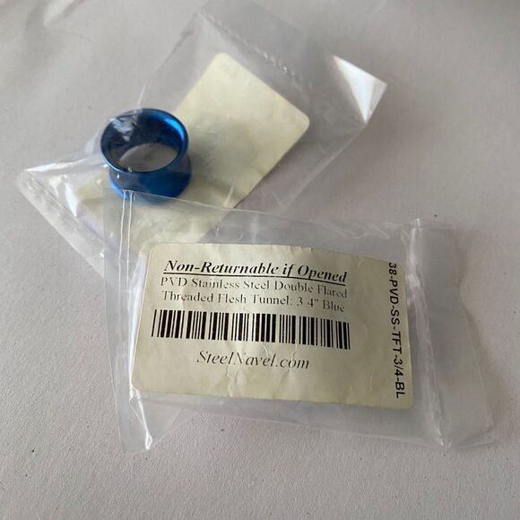 NEW 2 Steel Navel 3/4" 19mm Blue Stainless Steel Double Flared Threaded Tunnel - Picture 4 of 5